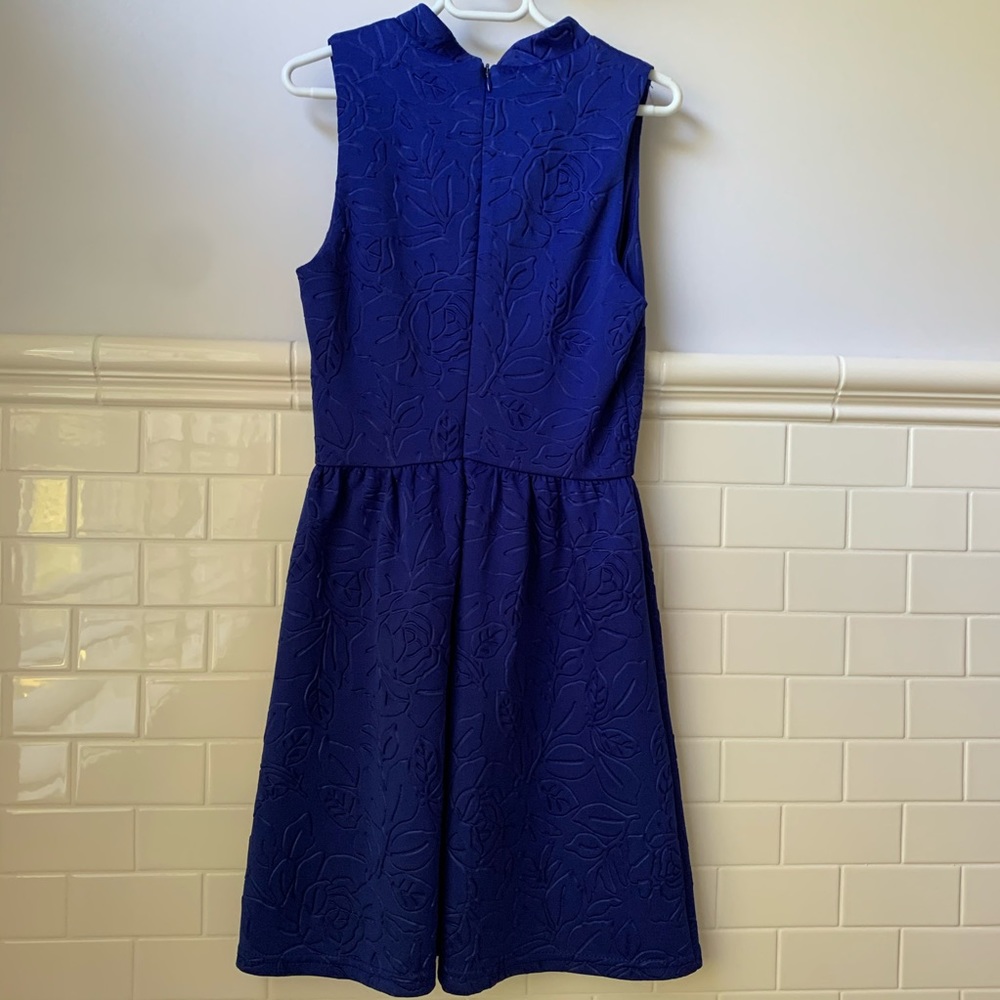 Blue Patterned Dress - Picture 2 of 6